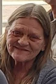 Amanda Seifert's Instagram, Twitter & Facebook