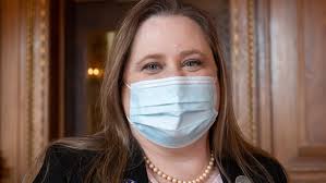 Jodi Vos's Instagram, Twitter & Facebook