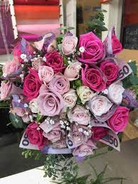 Venus et fleur® roses last one full year without maintenance. Ana Samways On Twitter Flowers Wrapped In Cash Crass Or Gangsta Https T Co 4ogolacfix