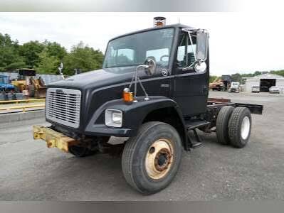 Mercedes Benz 1854LS-2004 Cab & Chassis Truck