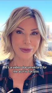 Dominique Shea's Instagram, Twitter & Facebook