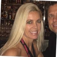 Michelle Mooney's Instagram, Twitter & Facebook