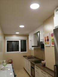 ¿cómo se instala un downlight led en el techo de escayola de una cocina? Downlight Led 20w Instalados En Techo De Bovedilla Por Igan Iluminacion Bovedilla Iluminacion Techo