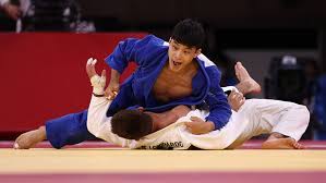 The world champion and olympic silver medalist, an baul (kor).the young judoka is explosive and very technic, has a nice judo style.facebook: O0jenef7ywlgxm