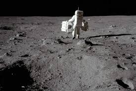 Five Management Lessons From the Apollo Moon Landing - Bloomberg