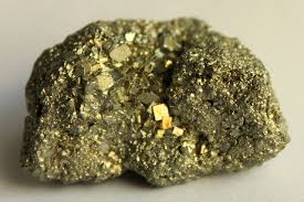 Gold is golden to silvery yellow, whereas pyrite is a pale to medium brassy yellow that sometimes tarnishes. 307 Pyrite Also Known As Iron Pyrite And Fool S Gold Weight 34g 170cts Pyrite Or Iron Pyrite Is An Iron Sulphide Rocks And Minerals Minerals Metallic Luster