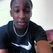 Instagram : Tunxhi (@AKidNamedHoward)