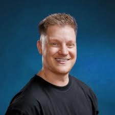 Mit 25 alles stehen und liegen lassen, um für fast ein Jahr nach Down…