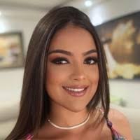 40+ perfis com “Beatriz Maurício”