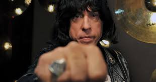 Músico por prazer, Marky Ramone diz: "não gravo mais discos"