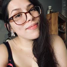 Ashley Bove's Instagram, Twitter & Facebook