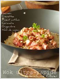 Je Ne Me Lasse Jamais D Un Bon Plat De Curry C Est Parfume Simple Et Savoureux Ici Ce Wok En Plus D Etre R Cuisine Au Wok Recettes Wok Recettes De Cuisine