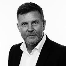 Tony Walmsley's Instagram, Twitter & Facebook