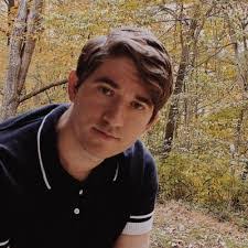 Sarah Callicott's Instagram, Twitter & Facebook