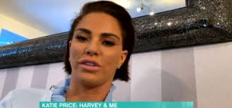 Katie's joined by harriet dow @harryhat who says her wig has boosted her confidence after losing her hair when she was diagnosed with secondary. Katie Price Unveils Short Hair As Transformation Stuns This Morning Viewers