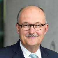 200+ Profile mit dem Suchbegriff „Michael Meister“