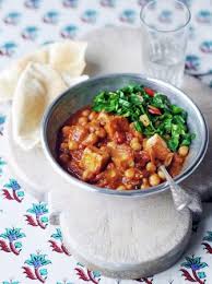 Tofu Chickpea Curry With Spring Greens Vegetables Recipes Jamie Magazine Recipes Recipe Vegetarian Recipes Vegetable Recipes Green Vegetable Recipes