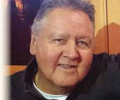 SPRING/SUMMER 2017 SPRING /S/SUM UMME M R 2