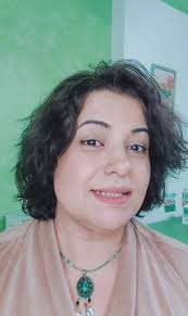 Dr. Zoya Issa