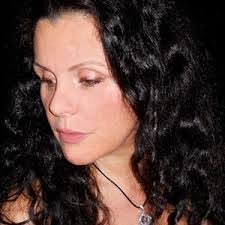 Bess Motta's Instagram, Twitter & Facebook