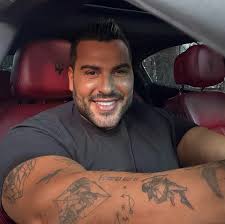 Michel Haddad . ميشال حداد‎