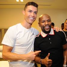 (مايو 2015) فلويد مايوذر، الابن ( بالإنجليزية: Ø§Ù„Ù…Ù„Ø§ÙƒÙ… ÙÙ„ÙˆÙŠØ¯ Ù…Ø§ÙŠÙˆÙŠØ°Ø± Ù…Ø¹ ÙƒØ±ÙŠØ³ØªÙŠØ§Ù†Ùˆ Chouf Sport Officiel Facebook