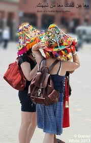 Proverb Birds Of The Same Feather Flock Together معا من شفتك معا من شب هتك Birds Of A Feather Flock Together Lit The One I Saw You Were With Is The One I Compared You To Arabic Proverb Fashion Flocking