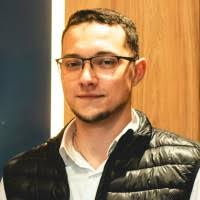 800+ perfis com “Ewald”