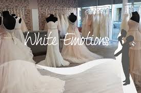 Jeder brautkleid kann maßgeschneidert werden. Brautmoden In Osnabruck Home White Emotions
