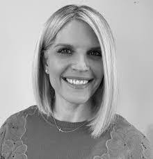 Heidi Telfer's Instagram, Twitter & Facebook