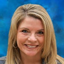 Donna Sloss's Instagram, Twitter & Facebook