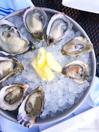 The little gull oyster bar and a grocery are part of the same complex. The Best Fish Restaurants In Seattle Wa According To A Local
