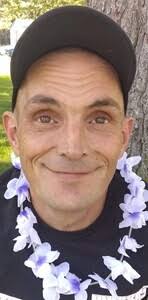 Randy Squire's Instagram, Twitter & Facebook