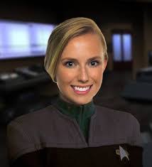 Daisy Peters's Instagram, Twitter & Facebook