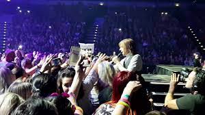 Angelo kelly & family coming home for christmas fanbox neu. The Kelly Family El Camino 15 2 2020 Praha Youtube