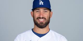 Rangel Ravelo continues hot start to season