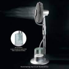 Setze dich in einen gartenstuhl und stelle einen ventilator vor dich. á… Ventilator Mit Spruhnebel Neu Im Juni 2021 Sparangebote