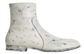Top Menswear Picks From Maison Martin Margiela For H M Men Collaboration Mens Style Fashion Paint Diy Shoe Footw Vintage Mens Fashion Mens Fashion Summer Boots