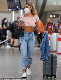 On tuesday, the government is expected when a travel bubble will open between australia and new zealand. A3ehkj We3lhrm