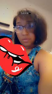 Carolyn Hambrick's Instagram, Twitter & Facebook