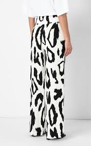Commandez les pantalons de sport femme en ligne sur zalando ✓ livraison et retour gratuits* ✓ plus de 1500 marques en ligne. Pantalon Casual Femme Just Cavalli Boutique En Ligne Officielle