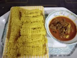 Credit resep :yuyun hidayatassalamualaikum wr wbhiii guys ada referensi menu buat bukaan nanti ada roti jala /roti kirai yang disajikan dengan kuah manis. Resepi Roti Kirai Dan Kari Daging Pawtaste Com