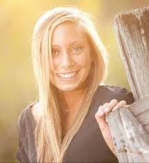 Kimberly Haak's Instagram, Twitter & Facebook