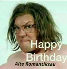 Die folgende grafik zeigt, wie viele neuinfektionen ausgewählte länder im schnitt in der vergangenen woche bestätigt. Pin Von Corona Bonow Auf Geburtstag Humor Geburtstag Geburtstag Lustig Geburtstagswunsche