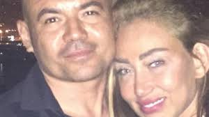 ريهام سعيد، ديانتها، هل هي مسلمة أم مسيحية، عمرها، زوجها، متزوجة حالياً من مدحت عفيفي، أولادها، معلومات عنها وصور، سنتعرف على جميع زيجات الفنانة والمذيعة اللامعة من خلال هذا المقال، كما سنتناول سرد العديد من المعلومات الشخصية والأخبار الفنية الحصرية والتي تتضمن تاريخ. Ø®Ø·ÙØ¨Ø© Ù6 Ø£Ø²ÙØ§Ø¬ Ù5 Ø£Ø·ÙØ§Ù ÙÙ Ø­ÙØ§Ø© Ø±ÙÙØ§Ù Ø³Ø¹ÙØ¯ Ø£ÙÙ ÙØµØ±