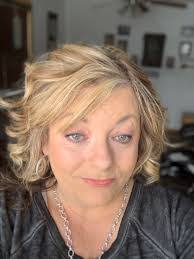 Terri Gill's Instagram, Twitter & Facebook