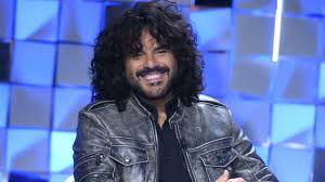 Tagli di capelli lunghi carrè. Francesco Renga I Miei Capelli Lunghi Sono Un Segno Di Protesta Verissimo Mediaset Play Infinity