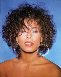 Stephanie Biddle's Instagram, Twitter & Facebook