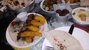 مطعم بزه مجمع الافنيوز المنامه البحرين Youtube