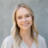 Ashley Berglund's Instagram, Twitter & Facebook